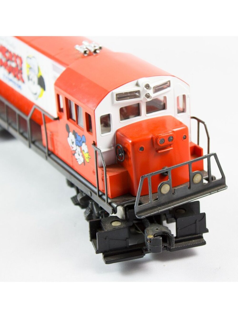 Lionel Disney Mickey Mouse Express 1977 O Gauge U 36B Diesel Engine 6-8773 w/Box - Picture 4 of 16